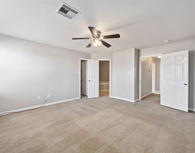 16267 Silver Wing Lane - Photo Thumbnail 14
