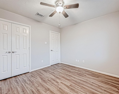 1524 Robin Avenue - Photo Thumbnail 26
