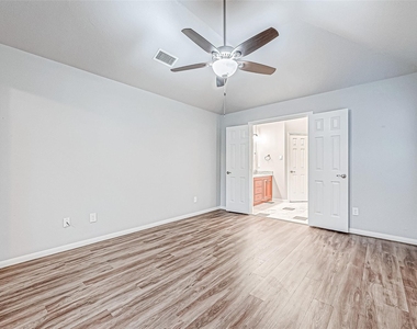 1524 Robin Avenue - Photo Thumbnail 16