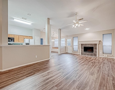 1524 Robin Avenue - Photo Thumbnail 4
