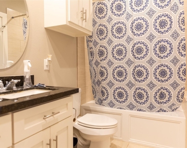 2903 Blodgett Street - Photo Thumbnail 22
