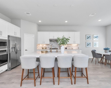 28646 Monarch Cliffs Drive - Photo Thumbnail 11