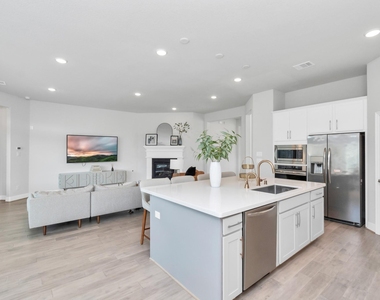 28646 Monarch Cliffs Drive - Photo Thumbnail 12