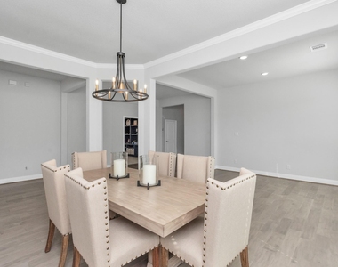 28646 Monarch Cliffs Drive - Photo Thumbnail 17