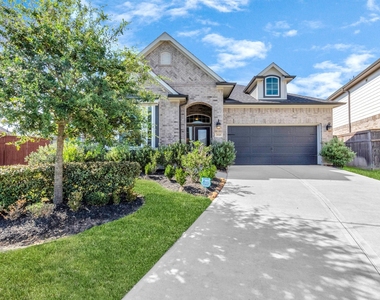 28646 Monarch Cliffs Drive - Photo Thumbnail 1