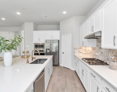 28646 Monarch Cliffs Drive - Photo Thumbnail 26