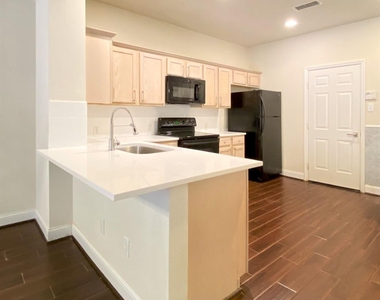 54 Alderon Woods Place - Photo Thumbnail 11