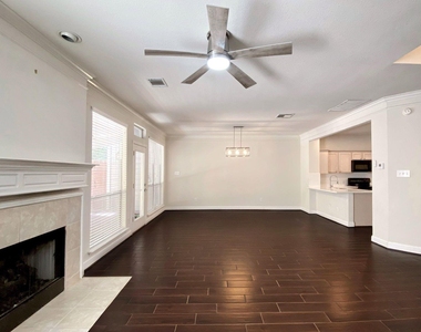54 Alderon Woods Place - Photo Thumbnail 8