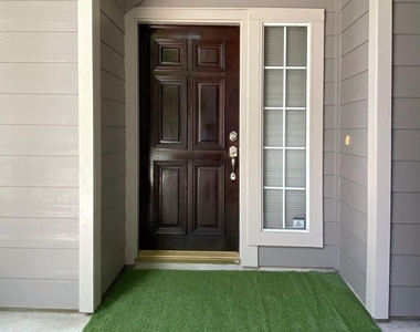 54 Alderon Woods Place - Photo Thumbnail 3
