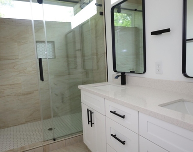 6614 Foster Street Street - Photo Thumbnail 9