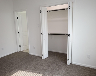 6614 Foster Street Street - Photo Thumbnail 12