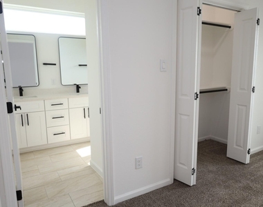 6614 Foster Street Street - Photo Thumbnail 11