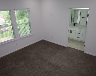 6614 Foster Street Street - Photo Thumbnail 4