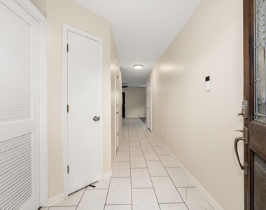 21039 Vista Trail Court - Photo Thumbnail 2