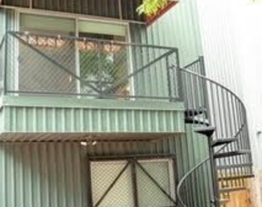 1315 Buckner Street - Photo Thumbnail 22