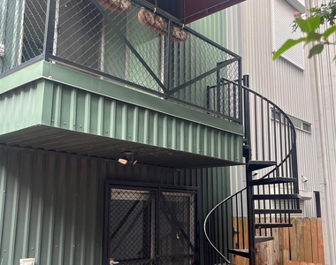 1315 Buckner Street - Photo Thumbnail 19