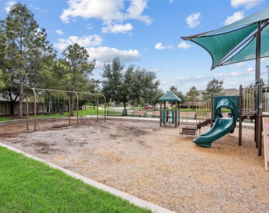 6530 Bayliss Valley Lane - Photo Thumbnail 31