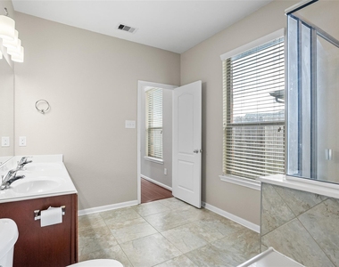 6530 Bayliss Valley Lane - Photo Thumbnail 25