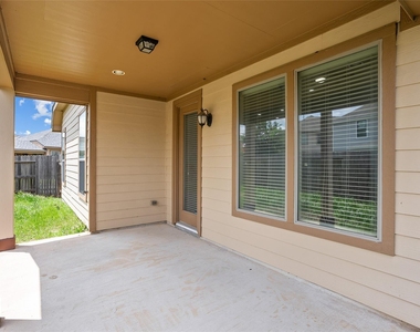 6530 Bayliss Valley Lane - Photo Thumbnail 7