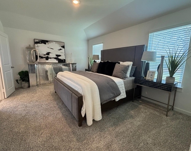1527 Cinque Terre Way - Photo Thumbnail 11