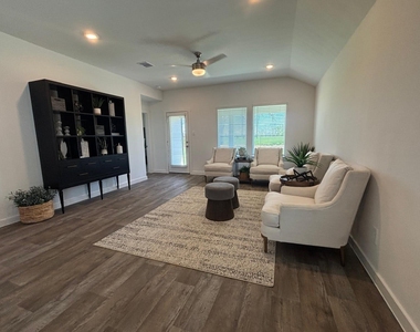 1527 Cinque Terre Way - Photo Thumbnail 10