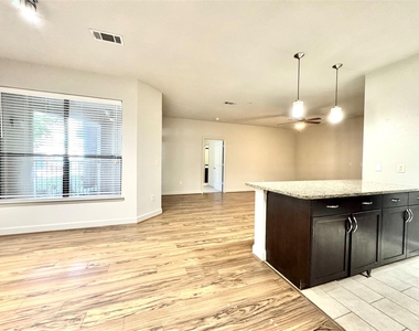 3333 Weslayan St Street - Photo Thumbnail 8