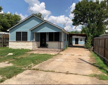 2415 Perry Street - Photo Thumbnail 3