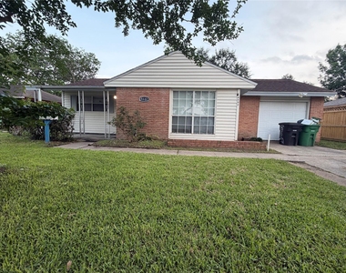 8602 Glenlea Street - Photo Thumbnail 11
