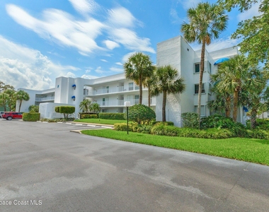6124 River Run Drive - Photo Thumbnail 27
