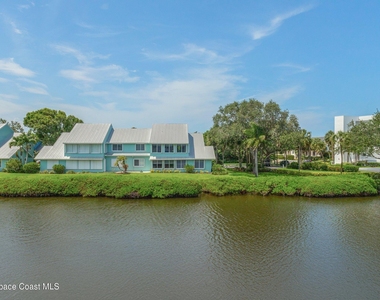 6124 River Run Drive - Photo Thumbnail 24