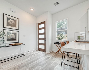 9316 Arledge Street - Photo Thumbnail 3
