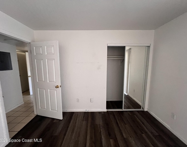 3214 Tree Ridge Lane Ne - Photo Thumbnail 1