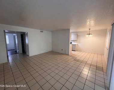 3214 Tree Ridge Lane Ne - Photo Thumbnail 10