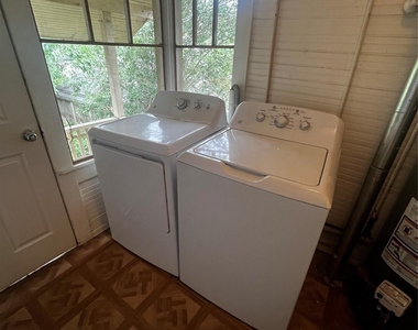 1711 W Main Street - Photo Thumbnail 9