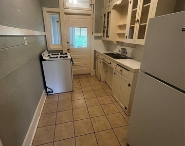1711 W Main Street - Photo Thumbnail 8