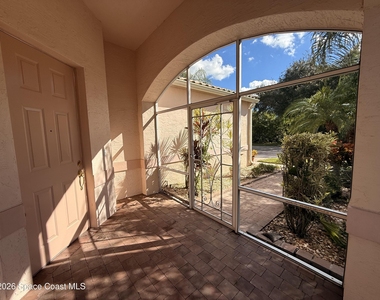633 Nw Whitfield Way - Photo Thumbnail 2