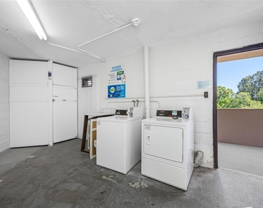 1243 S Martin Luther King Jr Avenue - Photo Thumbnail 38
