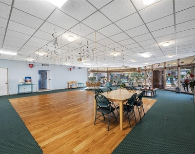 1243 S Martin Luther King Jr Avenue - Photo Thumbnail 44