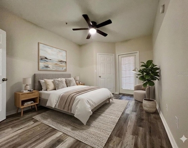 4323 Bayside Village Drive - Photo Thumbnail 3