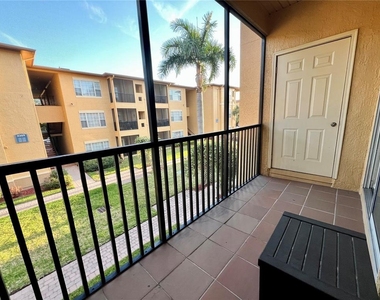 4323 Bayside Village Drive - Photo Thumbnail 11