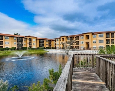 4323 Bayside Village Drive - Photo Thumbnail 19
