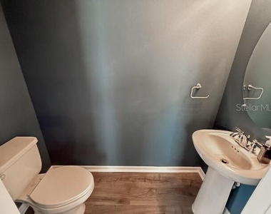 6334 Fairmont Lane - Photo Thumbnail 11