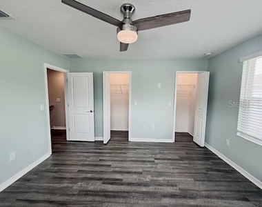 6334 Fairmont Lane - Photo Thumbnail 18