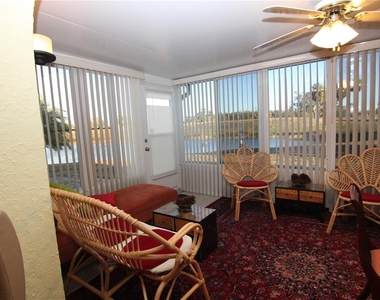 1207 Lakehouse Court - Photo Thumbnail 8