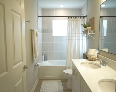11943 Stone Pine Street - Photo Thumbnail 12