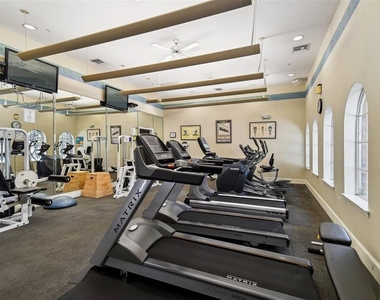 501 Knights Run Avenue - Photo Thumbnail 14