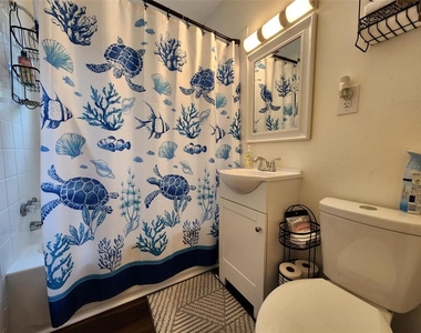 618 S Crest Ave - Photo Thumbnail 10