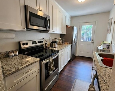618 S Crest Ave - Photo Thumbnail 8
