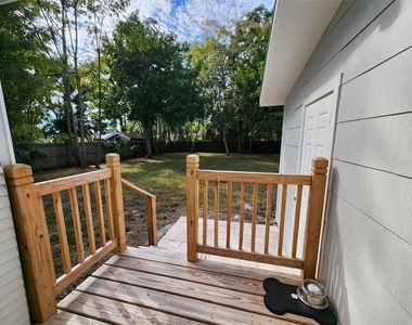 618 S Crest Ave - Photo Thumbnail 15