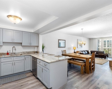1460 Gulf Boulevard - Photo Thumbnail 9